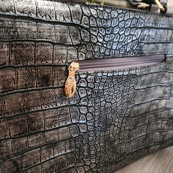 Brangio Italy Marble World Designer Tote Bag - Picture 5 of 10